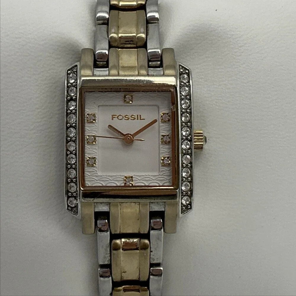 Fossil ES-2123 Womens Watch 20mm Silver Two Tone Crystal New Battery 5.75